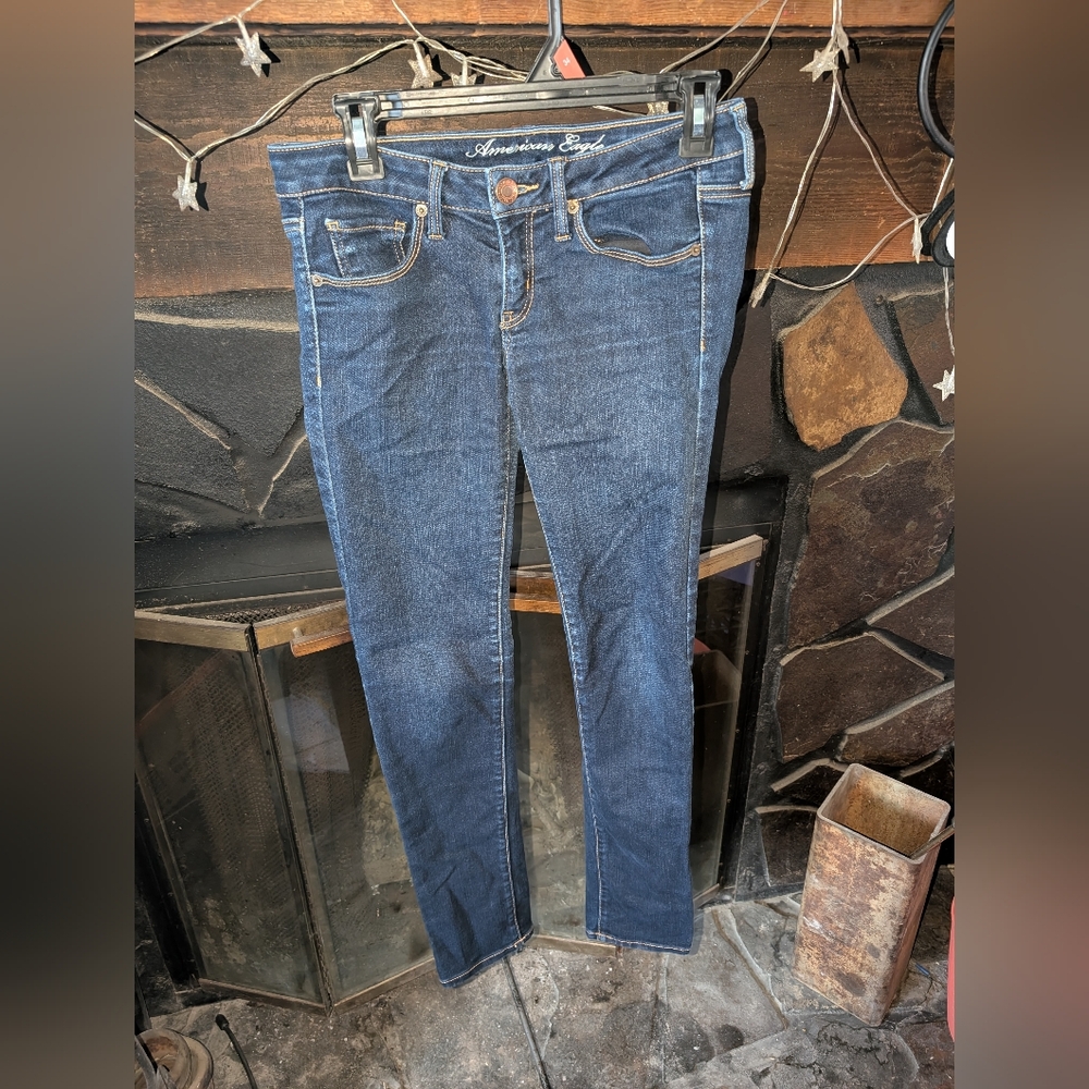 American Eagle Outfitters Dark Blue Skinny Jeans Size 6
